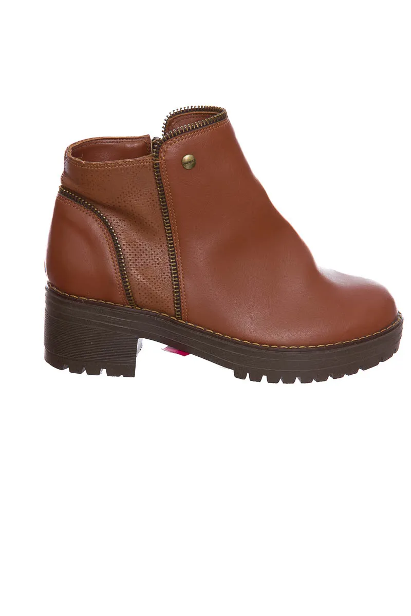 ZAPATOS COLOR CAFé  AQUILES
