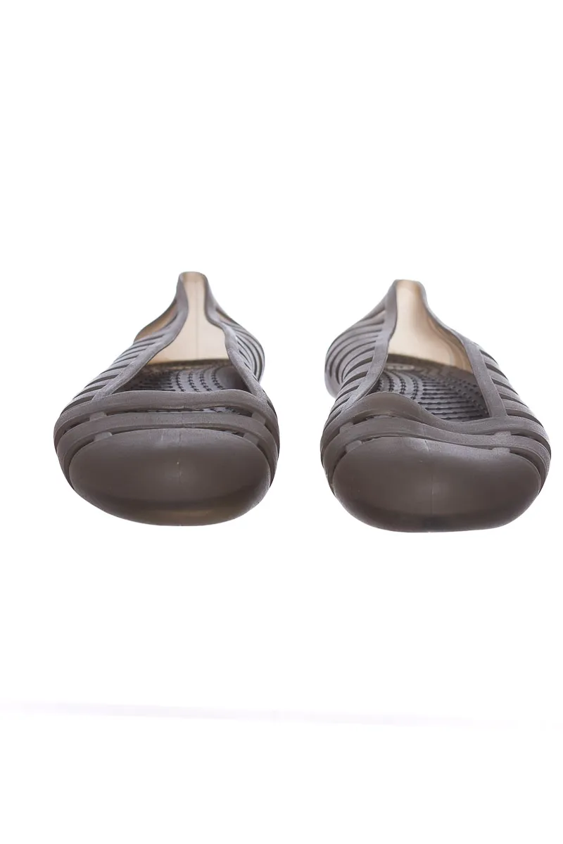 ZAPATOS COLOR GRIS  BéBé