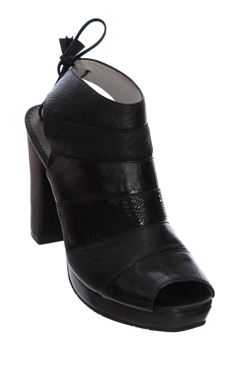 ZAPATOS COLOR NEGRO  BON BONITE