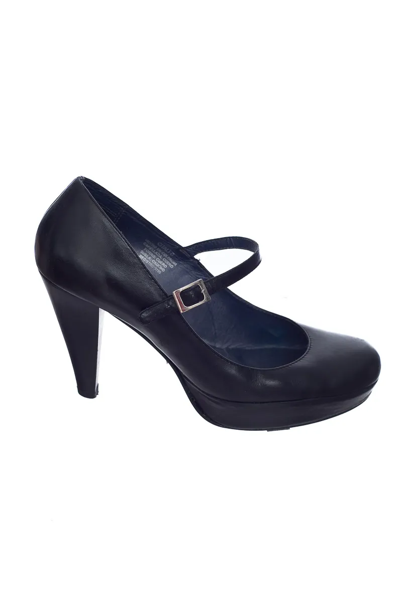 ZAPATOS COLOR NEGRO  BOSI