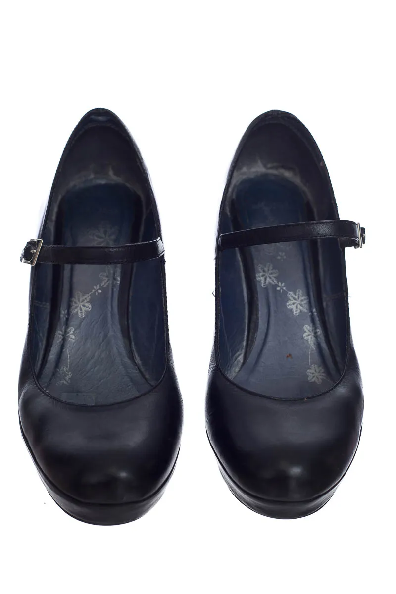 ZAPATOS COLOR NEGRO  BOSI