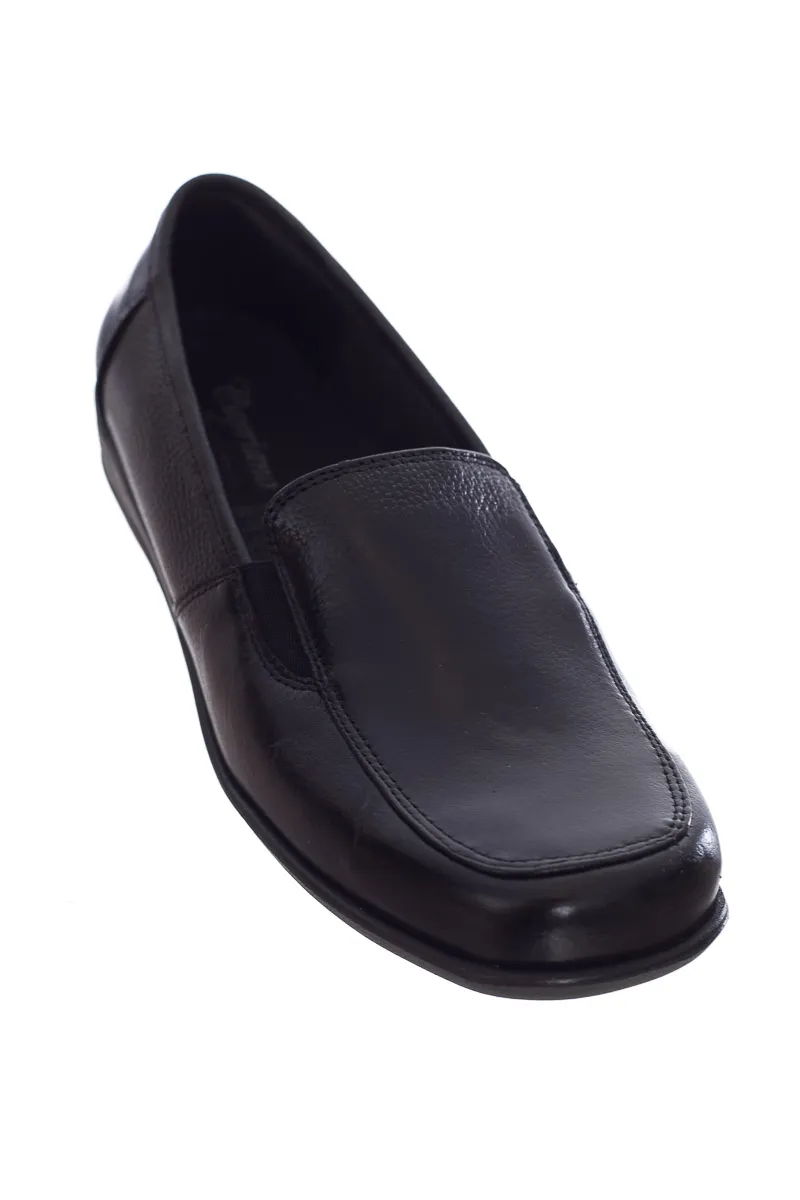ZAPATOS COLOR NEGRO  CAPRIANO