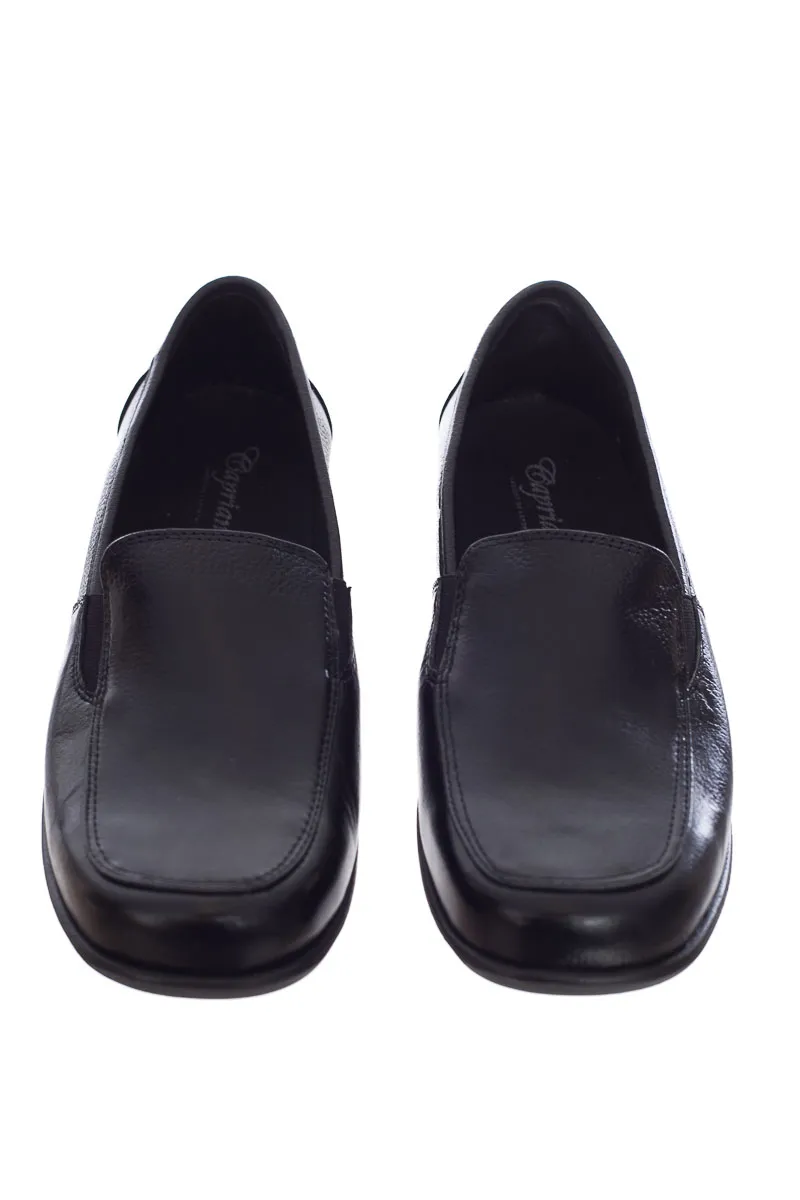 ZAPATOS COLOR NEGRO  CAPRIANO