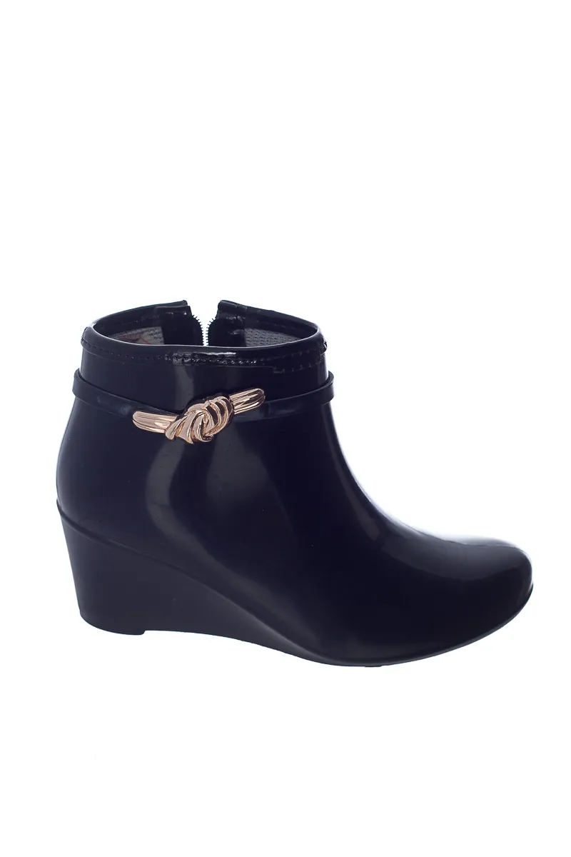 ZAPATOS COLOR NEGRO  SUPRESAN