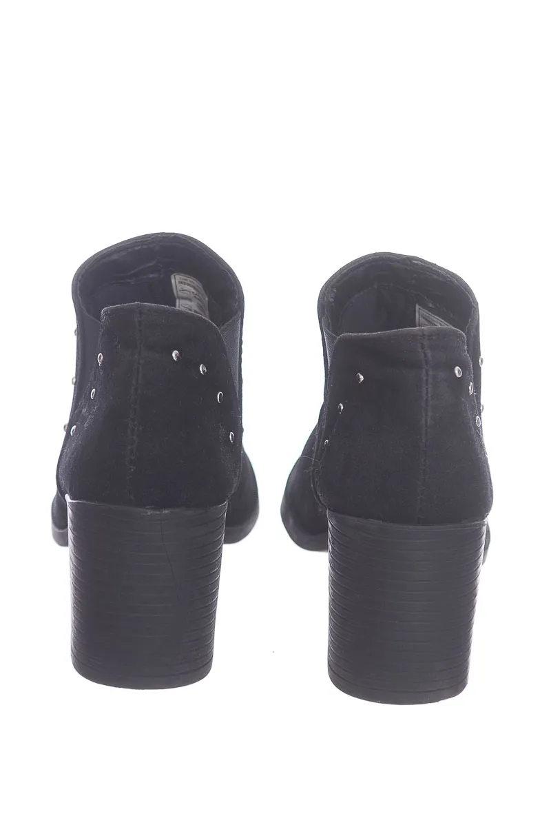 ZAPATOS COLOR NEGRO  WINGS