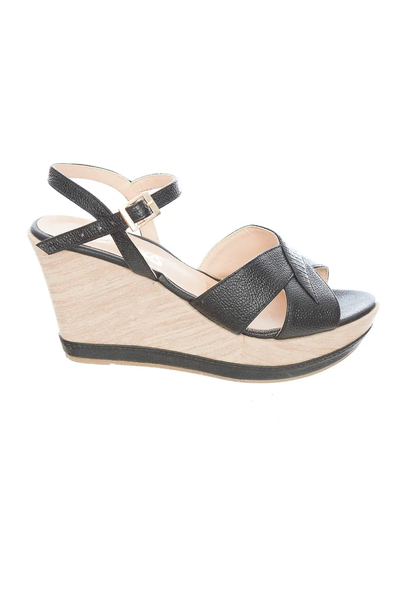 ZAPATOS COLOR NEGRO  ZANCOS