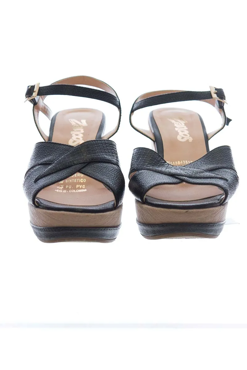 ZAPATOS COLOR NEGRO  ZANCOS