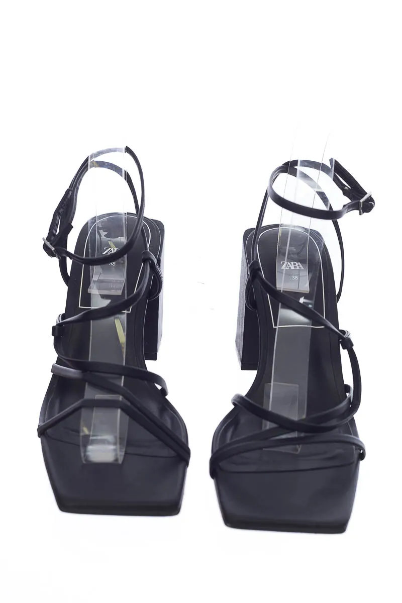 ZAPATOS COLOR NEGRO  ZARA