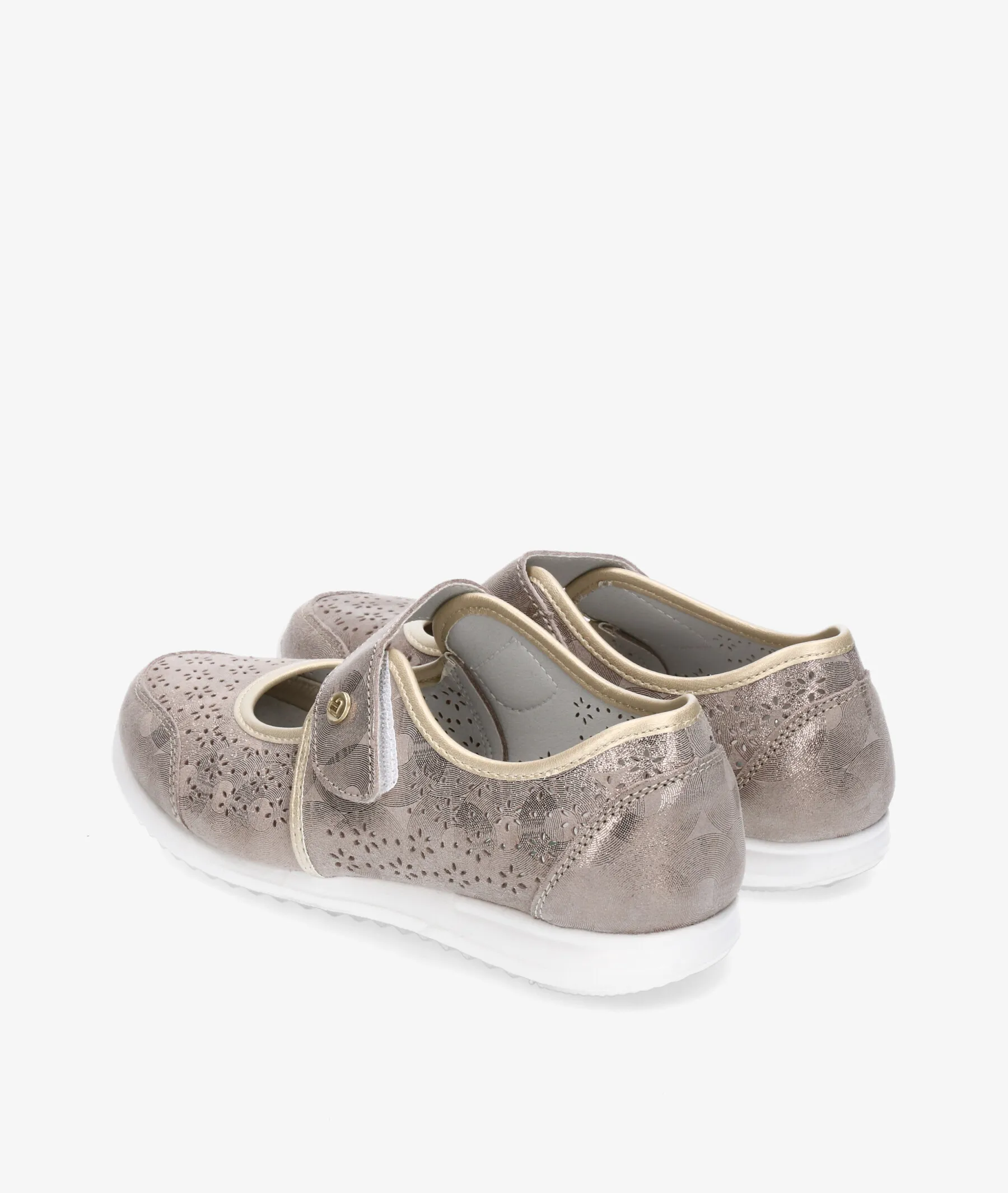 Zapatos de tacón bajo AMARPIES 17083 en topo
