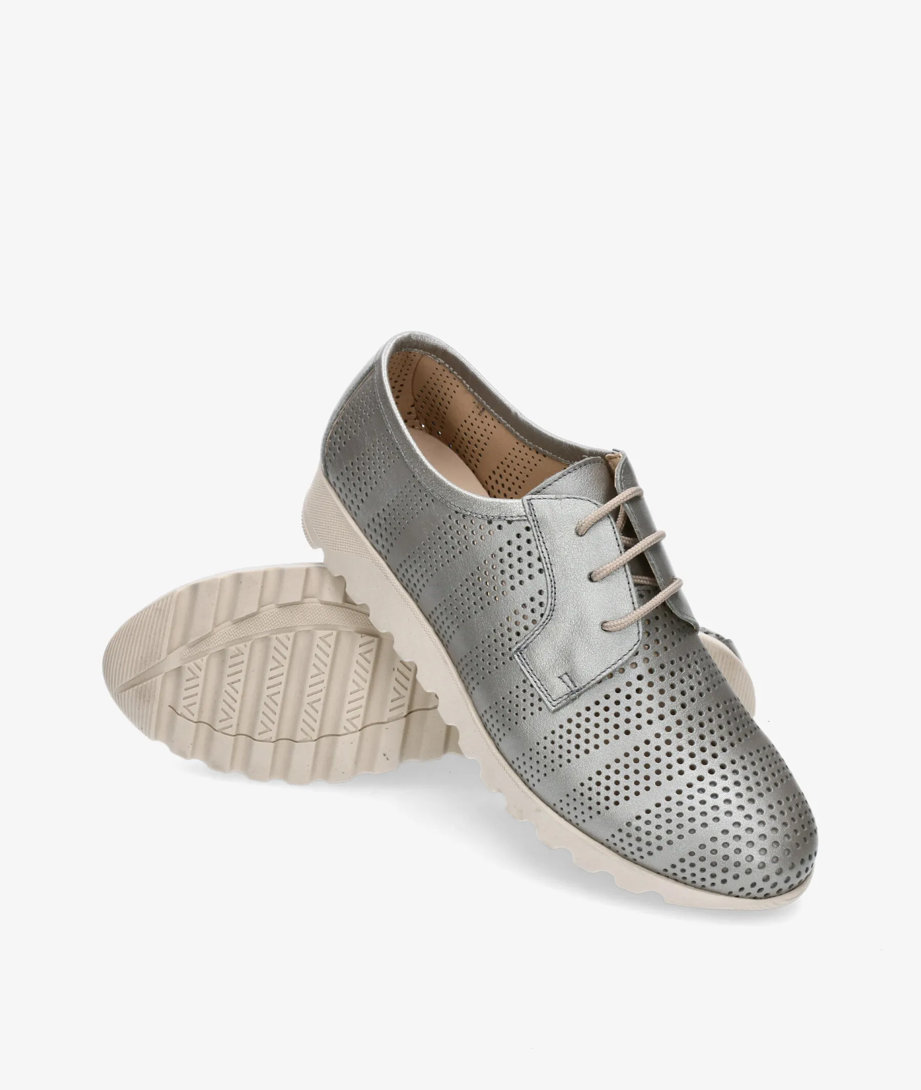 Zapatos de tacón bajo Kénnebec 8210 PICADO TAIPAN en taupe metalizado