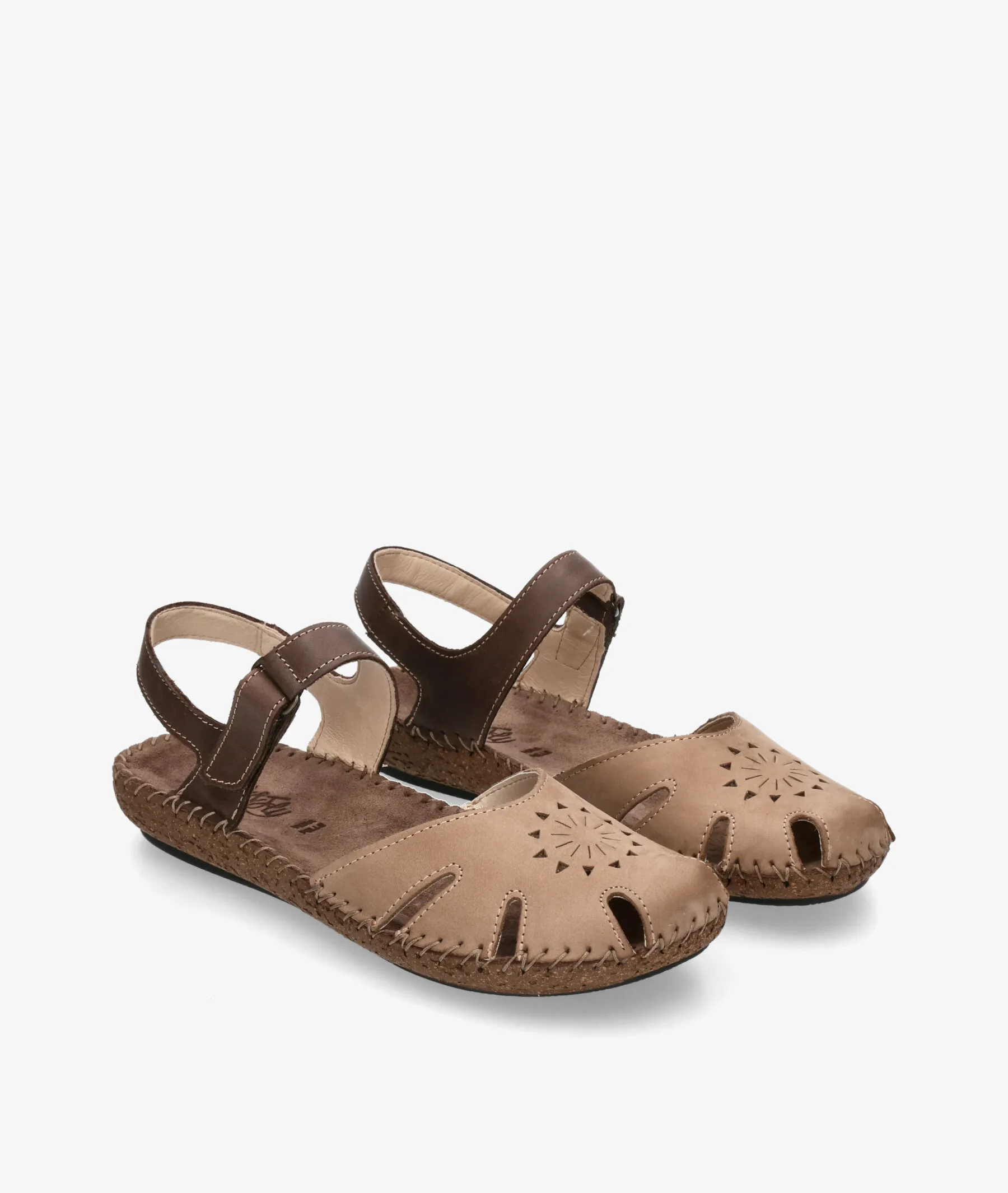 ZAPATOS DE TACóN BAJO WALK & FLY 726145710 EN NOBUCK TAUPE
